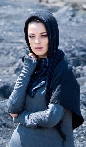 Maxi warm winter dress with shawl