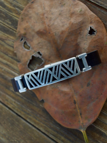 Hand made leather silver bracelet